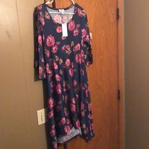 New 3xl size fits xl due to spandex material